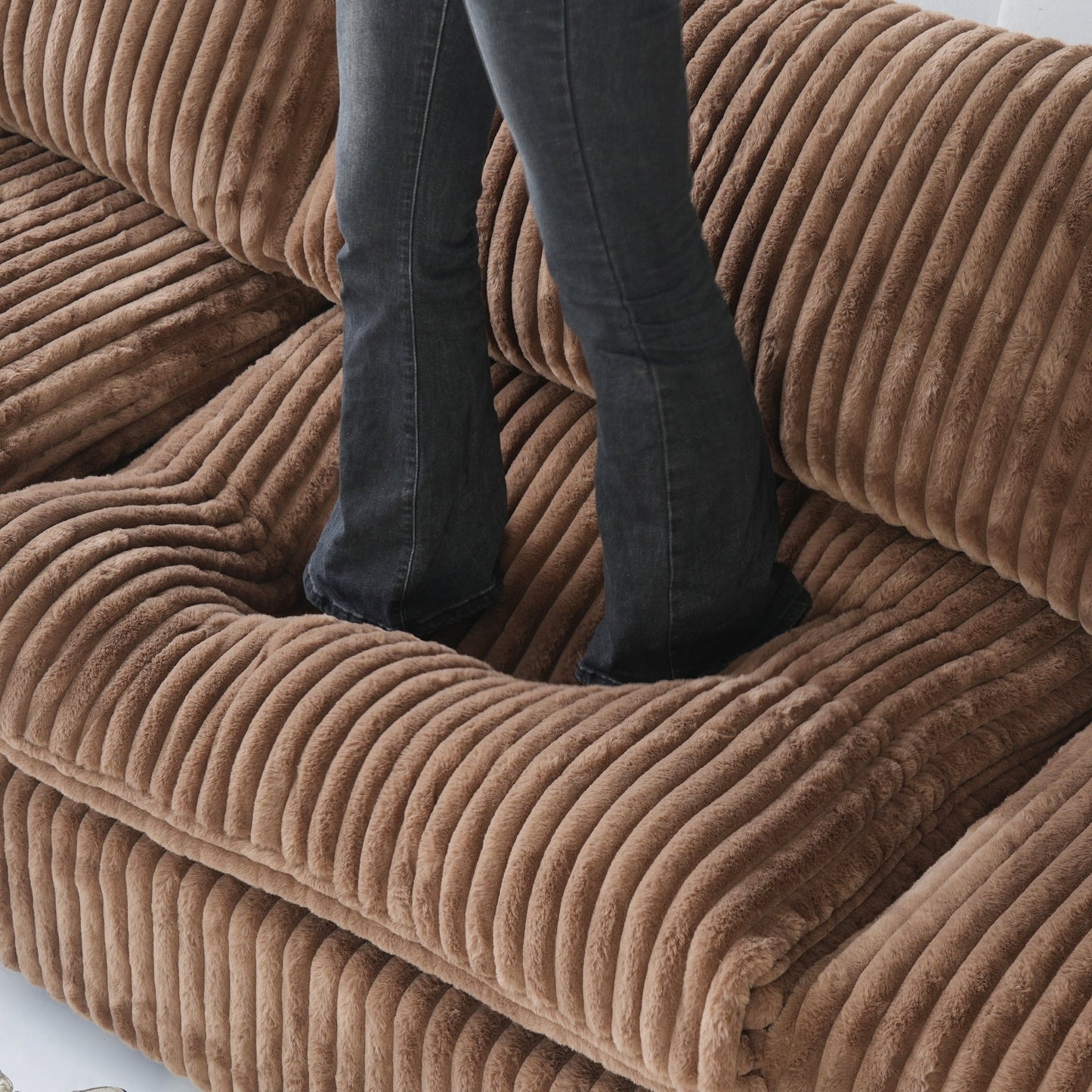 Divano a due posti in tessuto di peluche da 78''