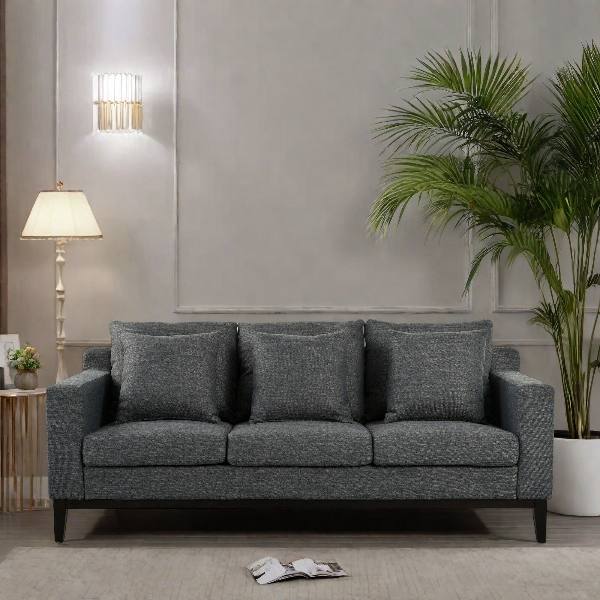 Selected Variant Image