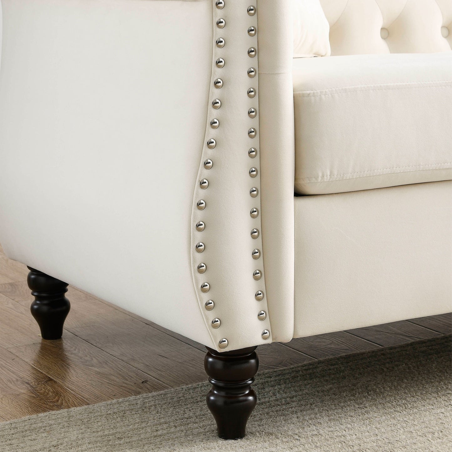 Divano Chesterfield in velluto 80 a 3 posti con design capitonné, finiture con borchie e 2 cuscini