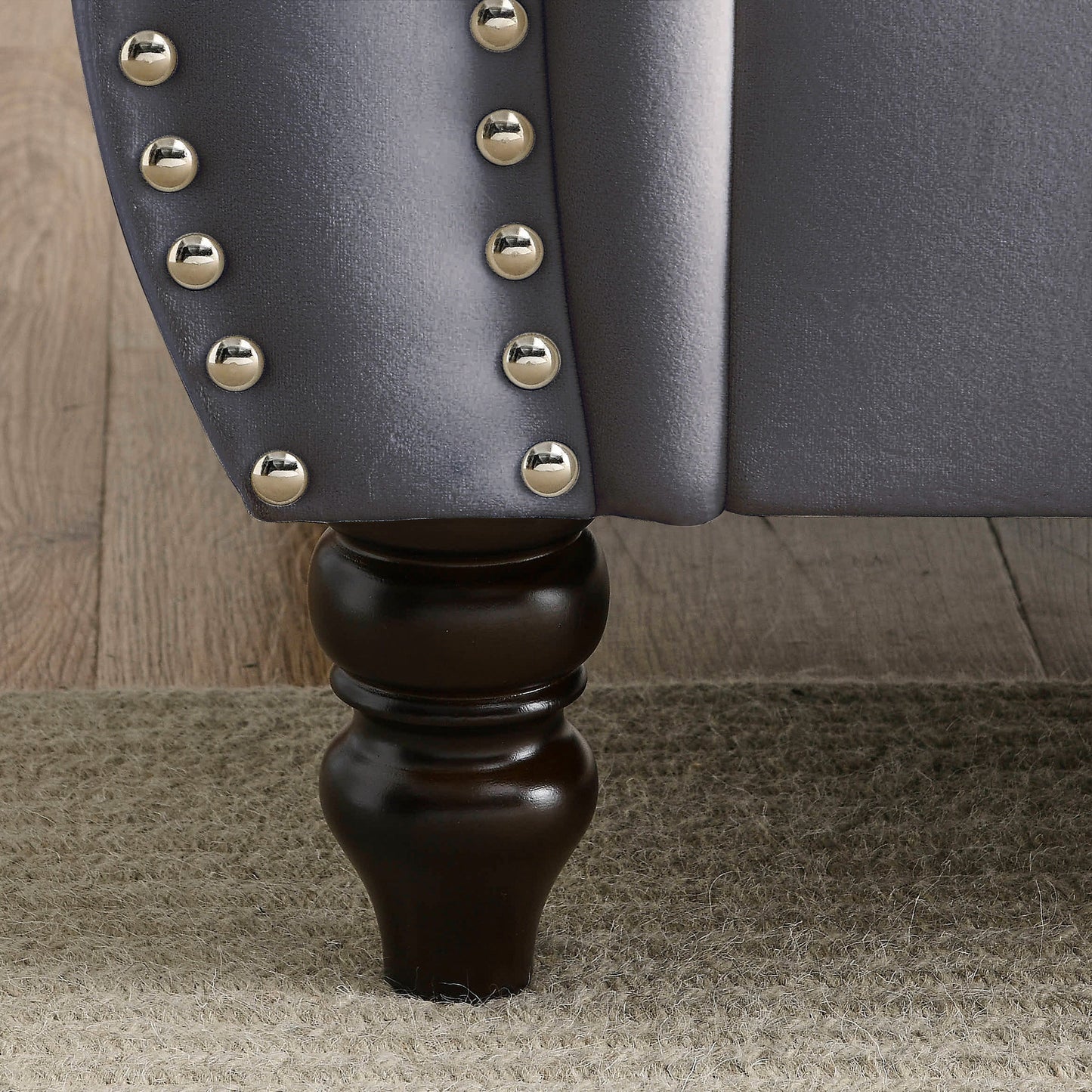 Divano Chesterfield in velluto 80 a 3 posti con design capitonné, finiture con borchie e 2 cuscini