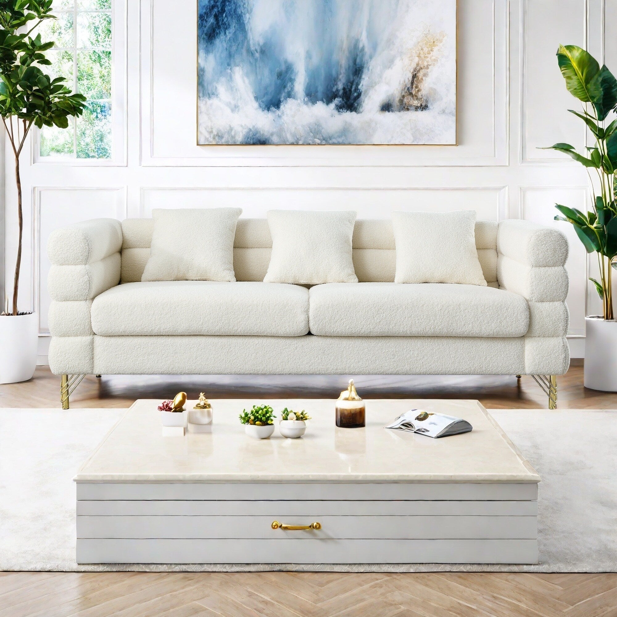 Selected Variant Image