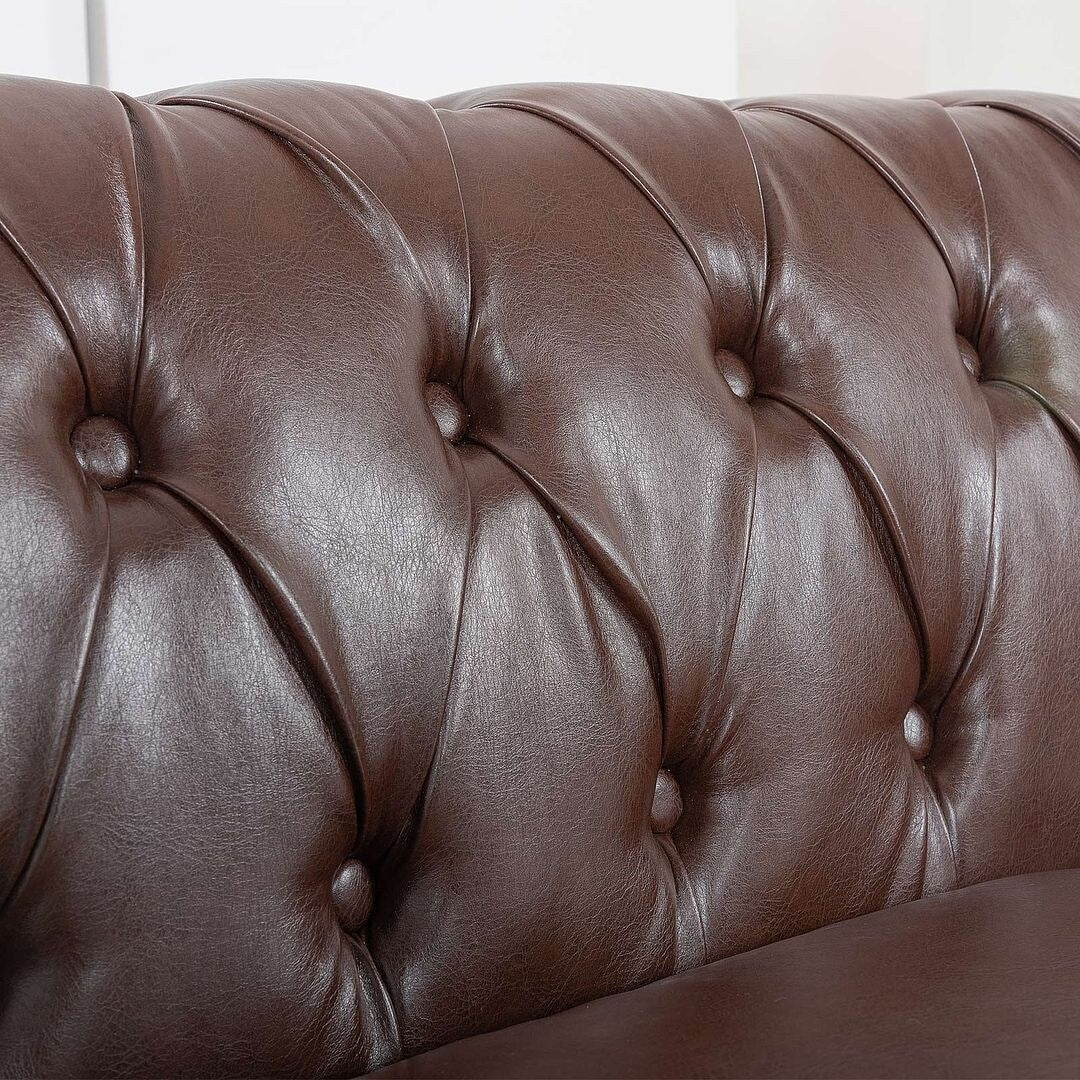 Divano Chesterfield in similpelle trapuntato da 84,65 pollici con braccioli arrotolati