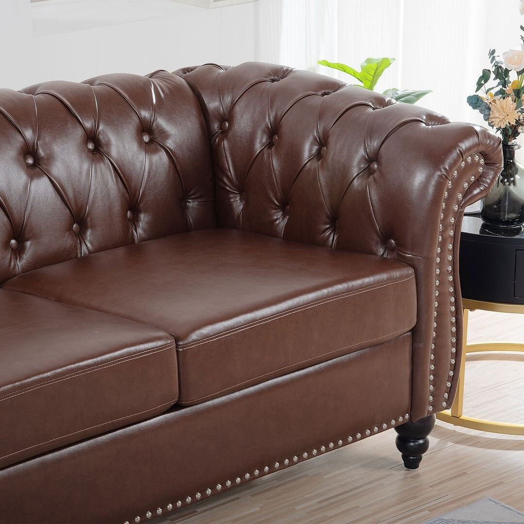 Divano Chesterfield in similpelle trapuntato da 84,65 pollici con braccioli arrotolati