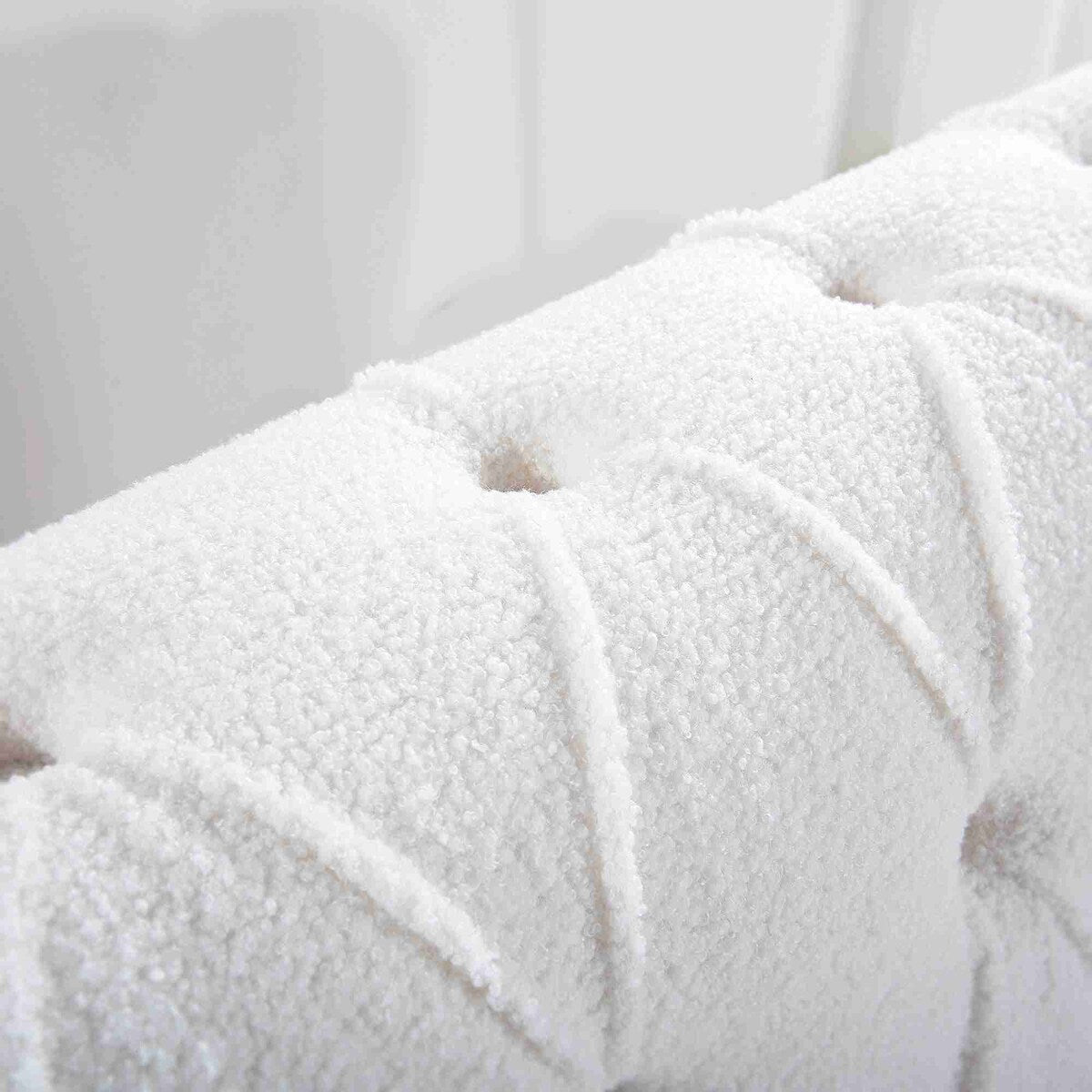 Divano Chesterfield a 3 posti con braccioli arrotolati bianchi 84