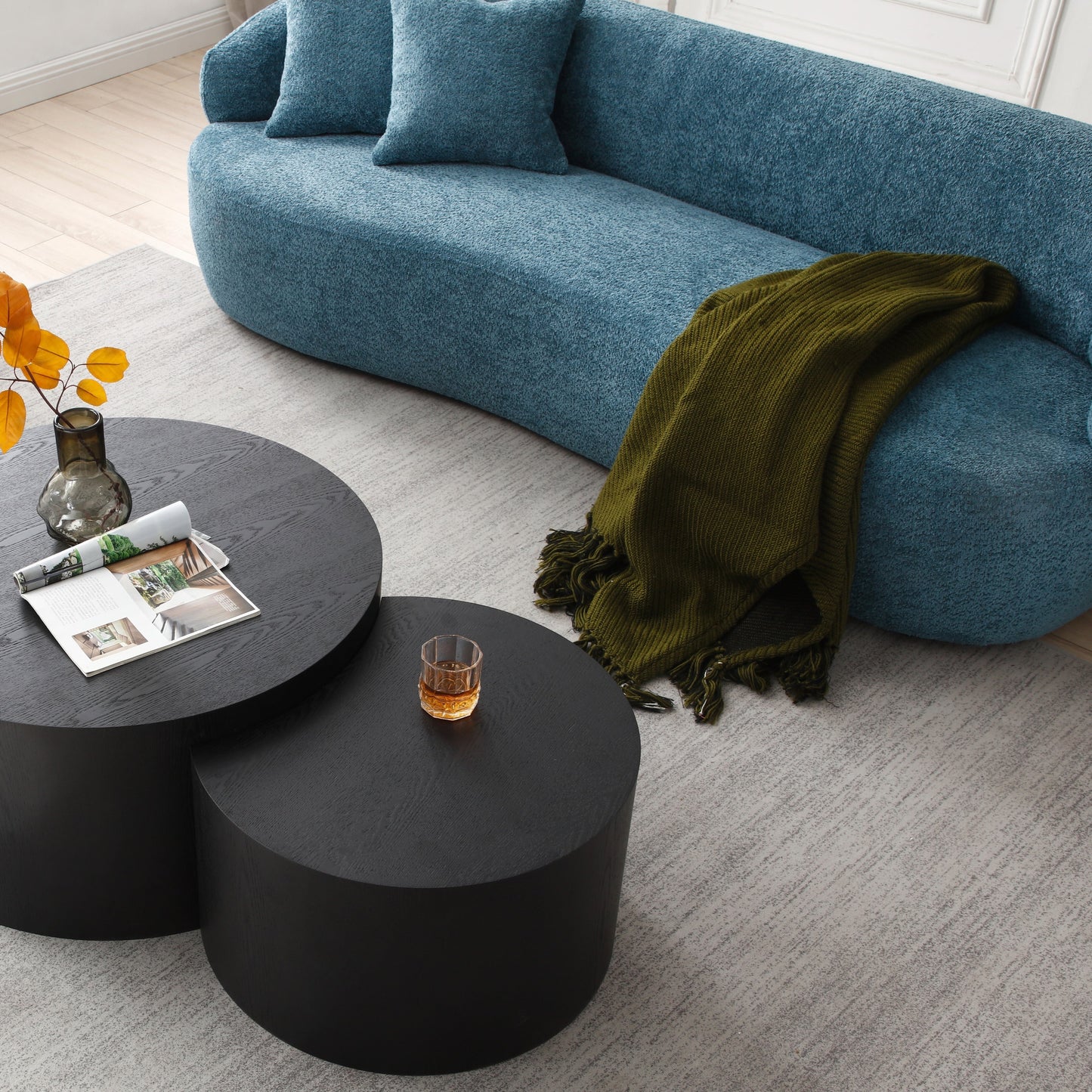 Divano moderno curvo imbottito in tessuto da 86,61 pollici a 3 posti