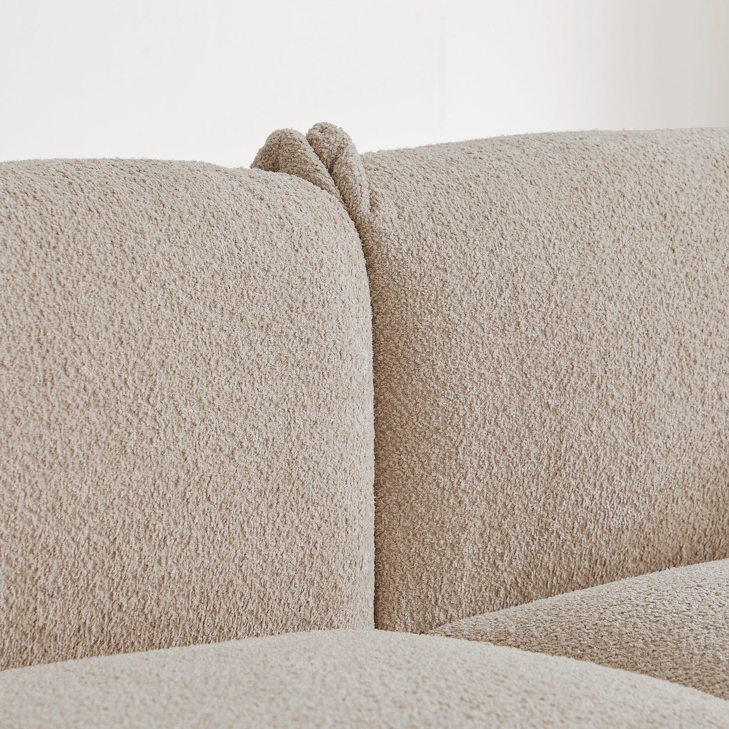 Divano a due posti oversize da 87'' con gambe in metallo, struttura in legno massello e 2 cuscini