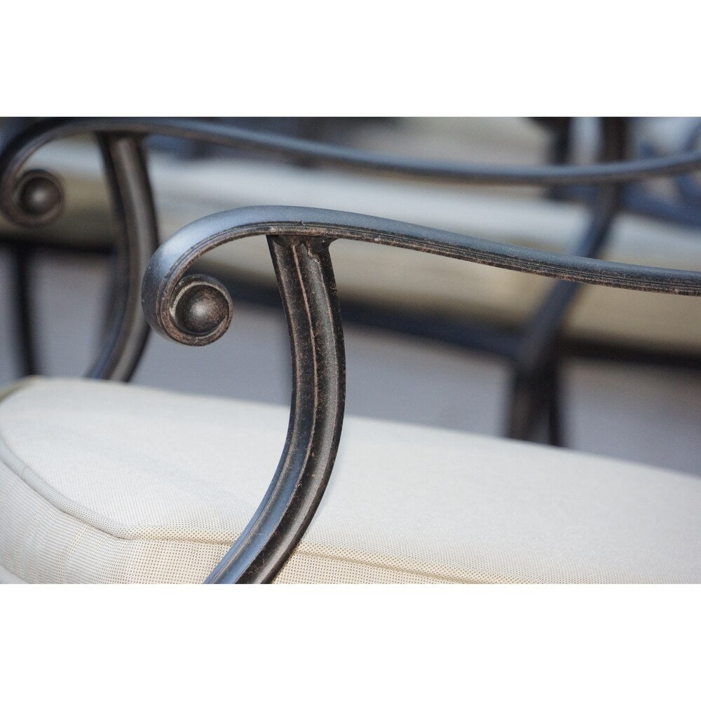 Set da pranzo da patio da 9 pezzi con cuscini e tavolo da pranzo rettangolare da 44 x 84''