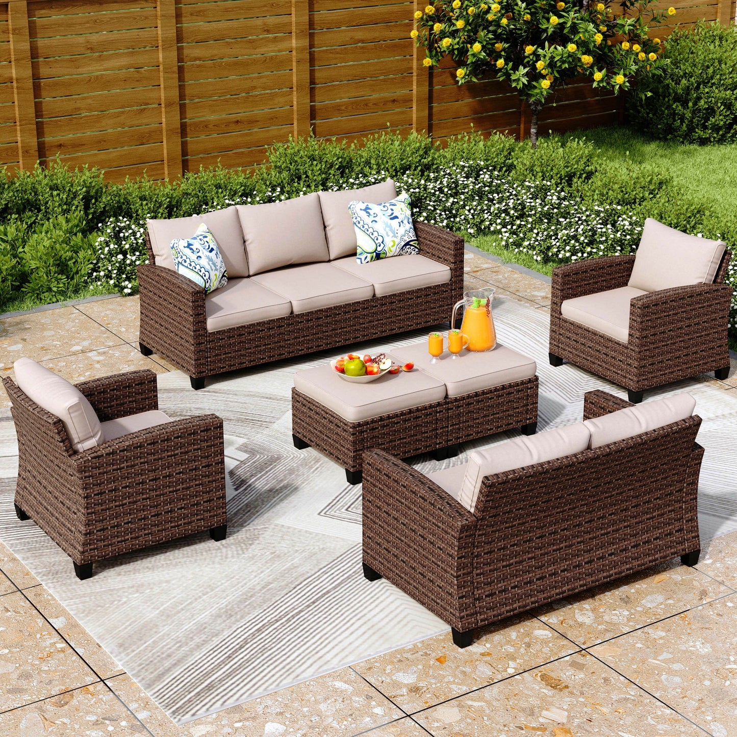 Divano componibile da esterno con schienale alto, set da conversazione, mobili da giardino in vimini e rattan, 9 posti, con tavolo e braciere