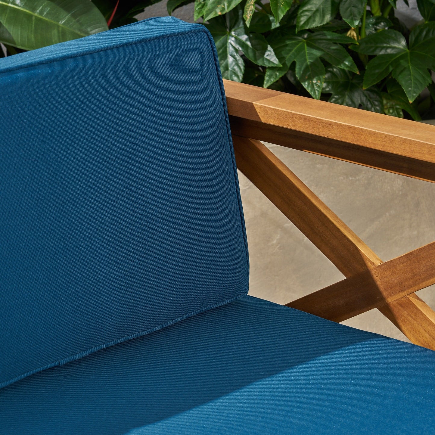 Set di divani da esterno Alcove in legno di acacia da 5 pezzi di Christopher Knight Home