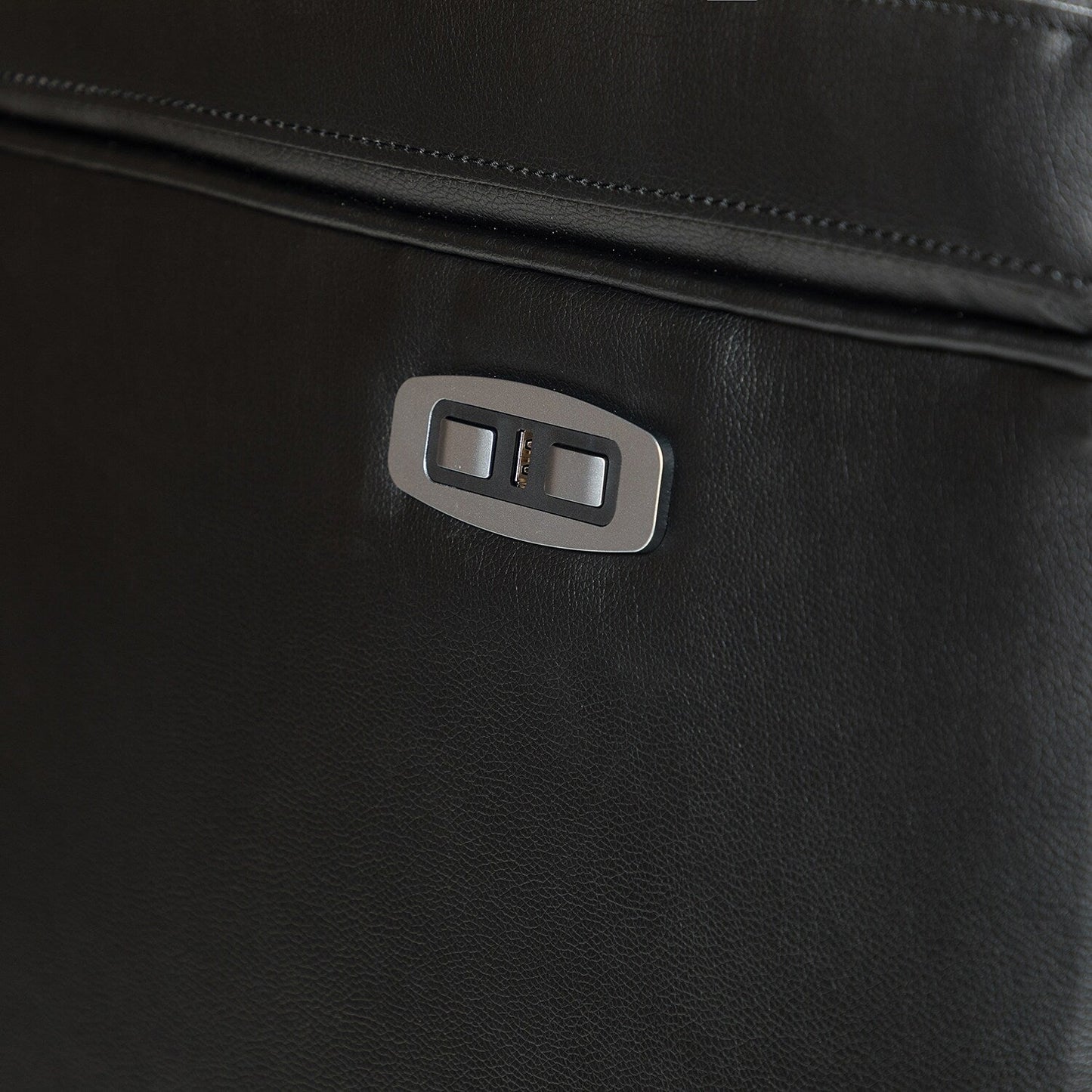 Poltrona reclinabile elettrica classica contemporanea Alicia da 34,65 pollici in vera pelle con porta USB (set da 2)