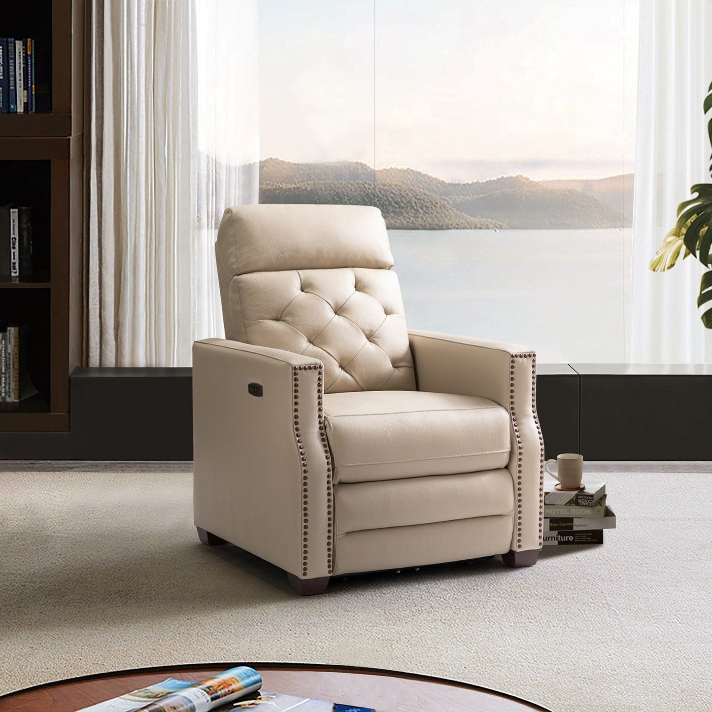 Poltrona reclinabile elettrica Alina 31.50 Wide in vera pelle con porta USB