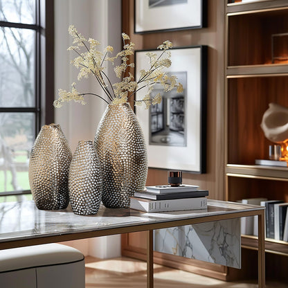 Vaso alto in terracotta antica con fossette color oro (singolo)