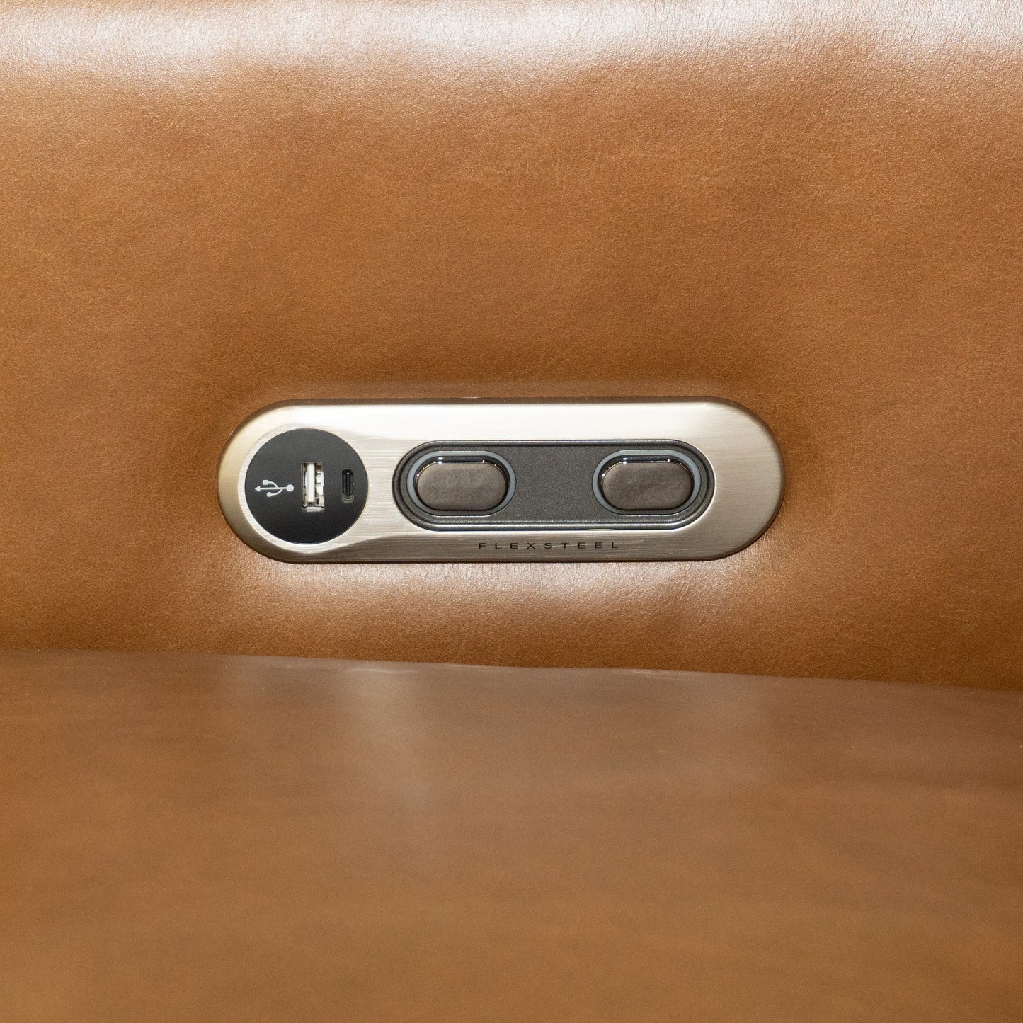 Poltrona reclinabile elettrica Arina Fawn di Flexsteel