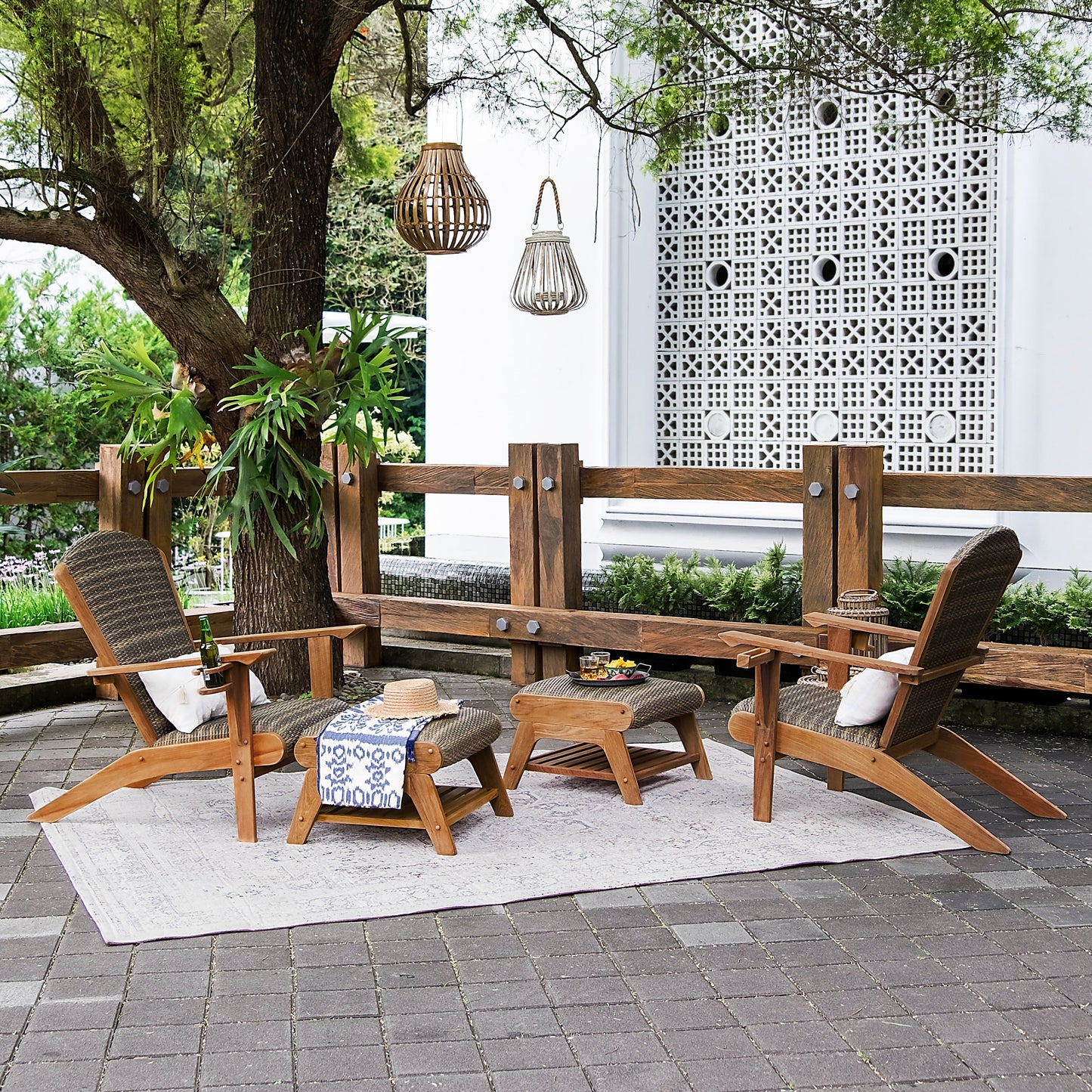 Set di 4 sedie Adirondack da esterno imbottite in teak Cambridge Casual Auburn