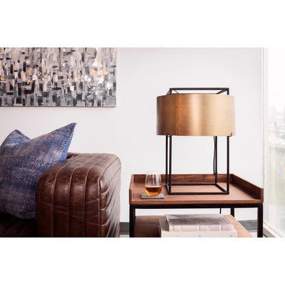 Divano moderno in pelle con cuciture a canale Caolo di Aurelle Home