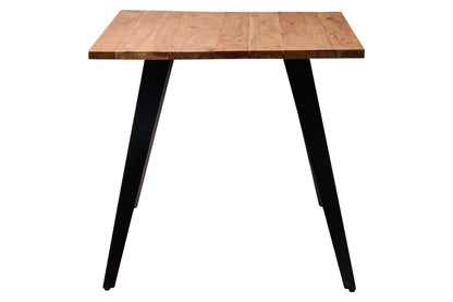 Tavolo Quadrato Con Gambe Metallo (Trattamento Anti Macchia)