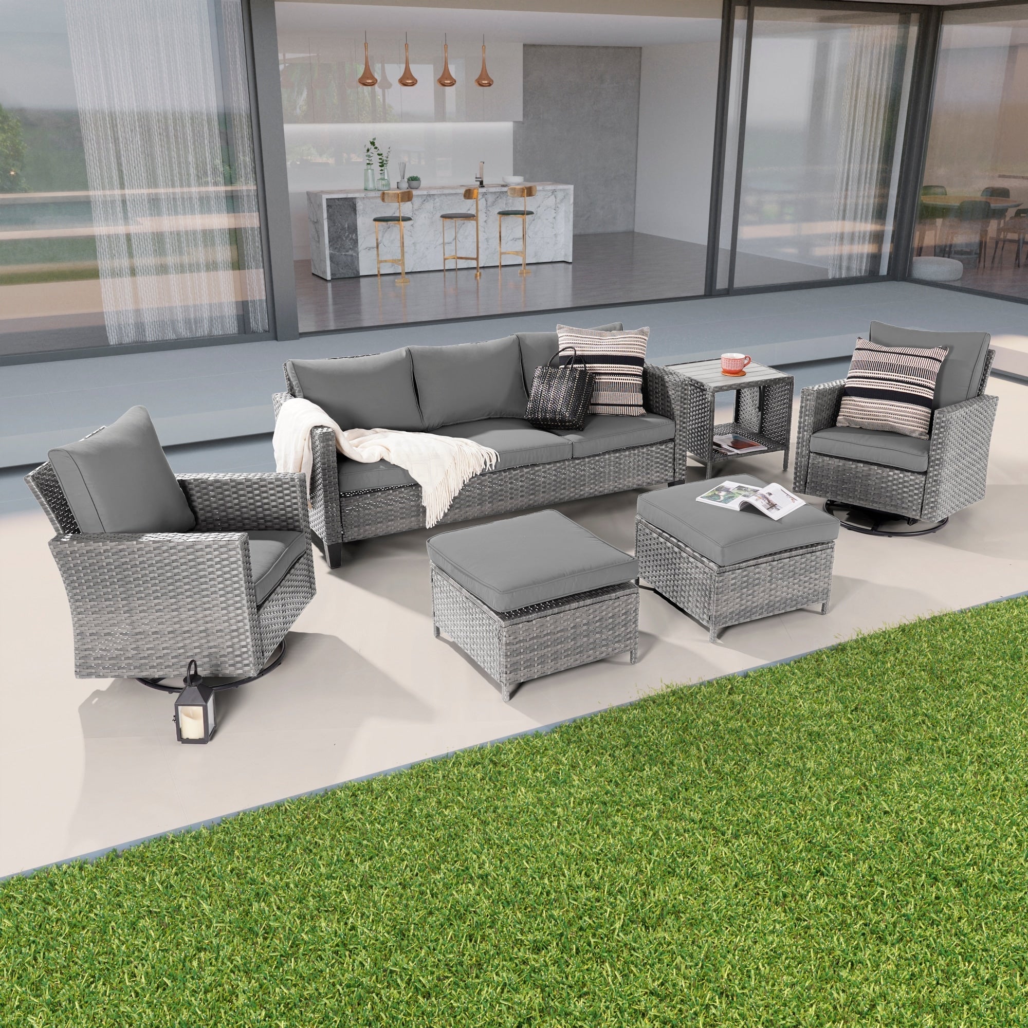 Selected Variant Image