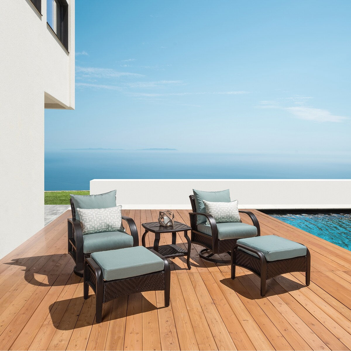 Set di 5 poltrone da esterno e pouf Barcelo Sunbrella Motion per patio