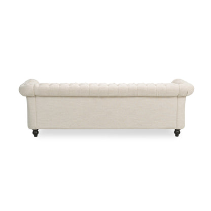 Divano Chesterfield beige 84.75 imbottito con bottoni, 3 posti, borchie e gambe in legno