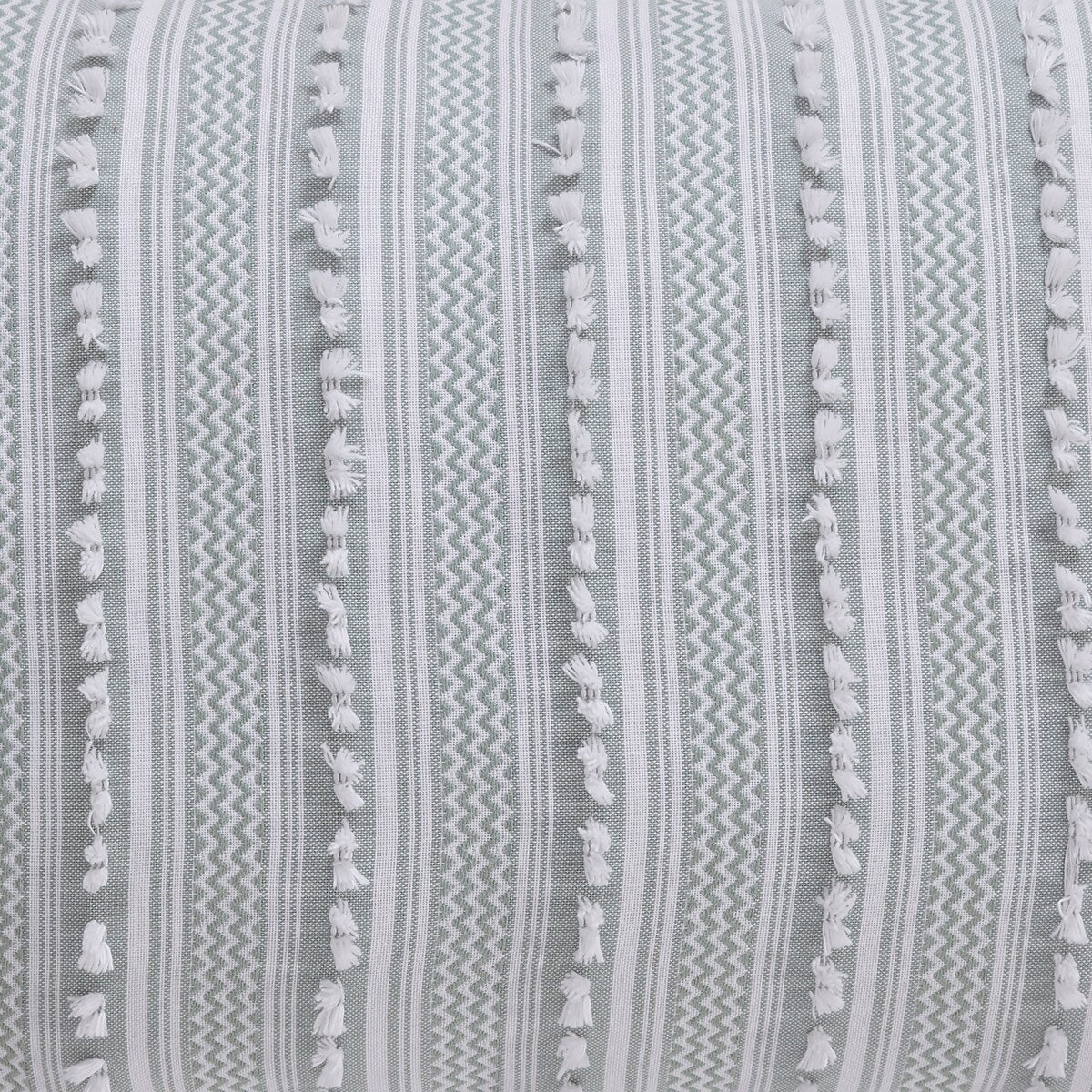 Set copripiumino Better Trends Angelique 100% cotone trapuntato in morbida ciniglia con eleganti strisce, lavabile in lavatrice e asciugabile in asciugatrice.