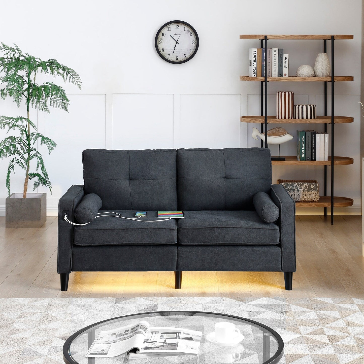 Divano a due posti in lino nero con luci a LED e porte USB