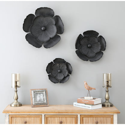 Decorazione da parete con fiori in metallo multi-dimensione grigio scuro e oro (set da 3)