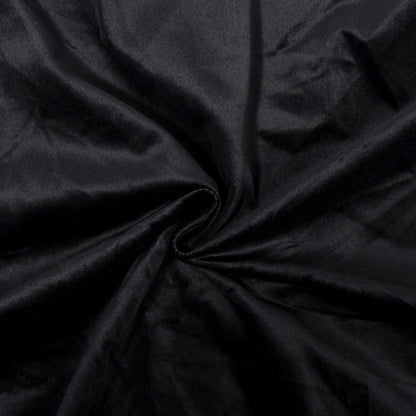 Divano letto estraibile in velluto nero con morbidi cuscini