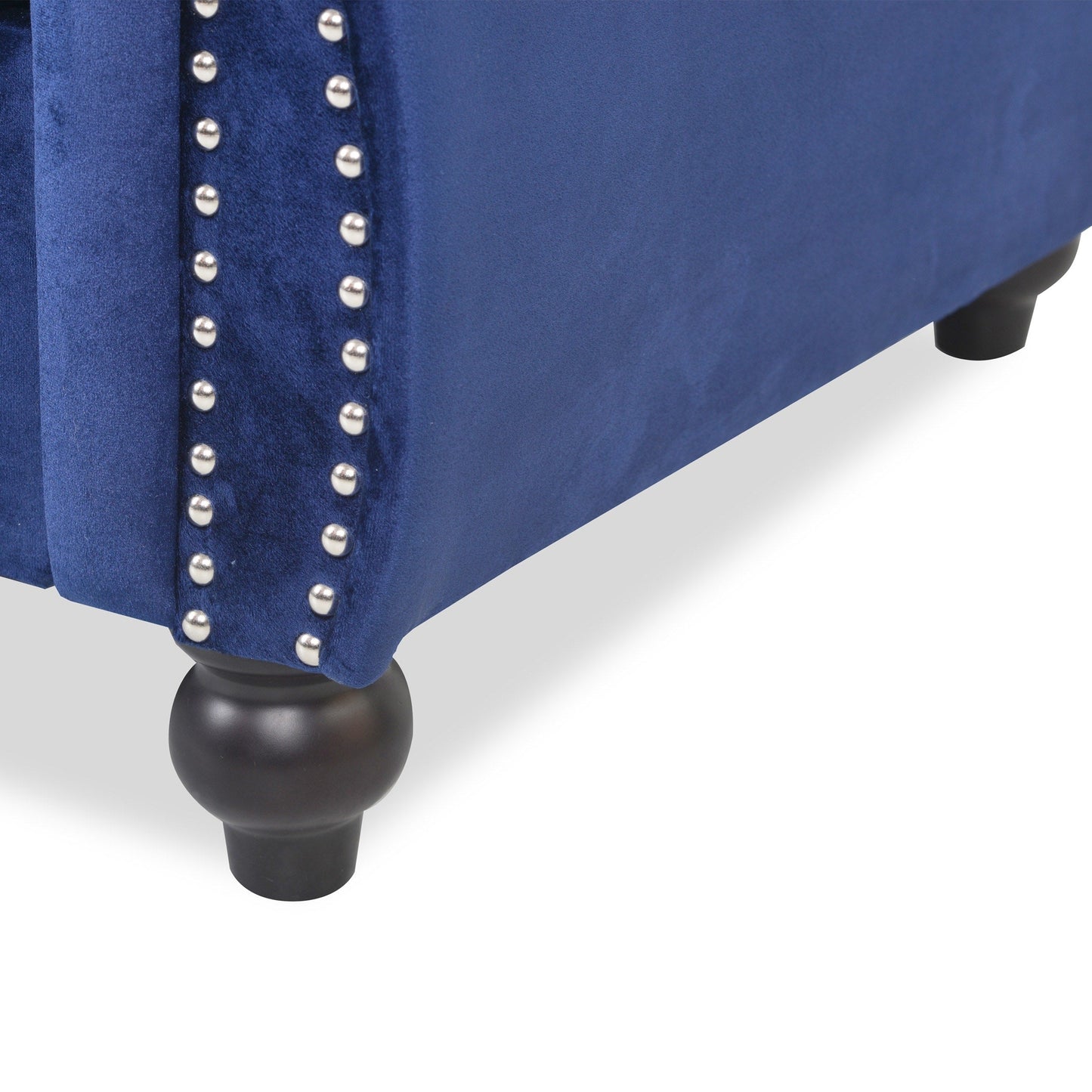 Divano Chesterfield blu 84.75 imbottito con bottoni, 3 posti, borchie e gambe in legno