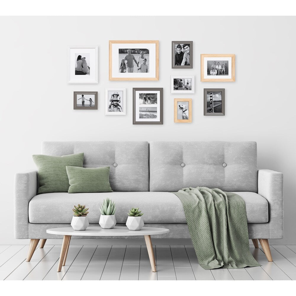 Kate and Laurel Bordeaux set di 10 cornici da parete in legno