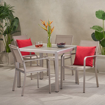 Boris Outdoor Modern, set da pranzo in alluminio da 4 posti con piano in finto legno di Christopher Knight Home