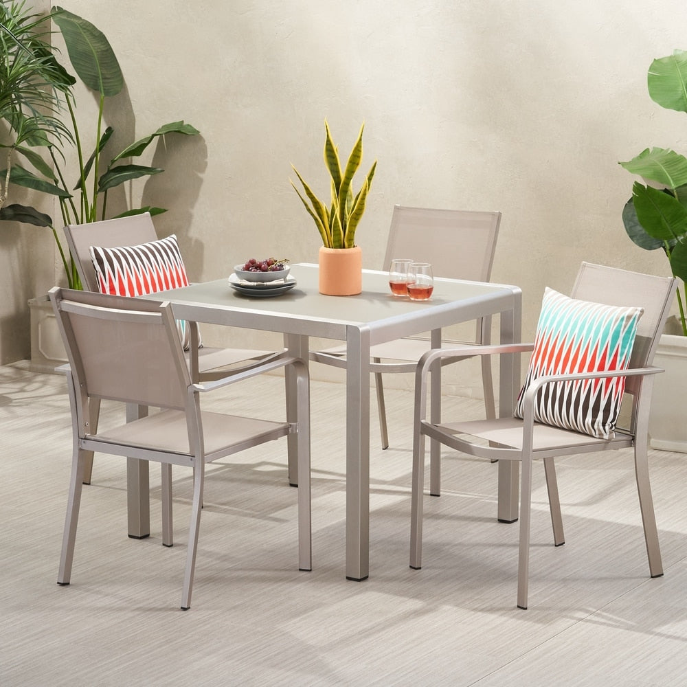 Boris Outdoor Modern, set da pranzo in alluminio da 4 posti con piano in finto legno di Christopher Knight Home