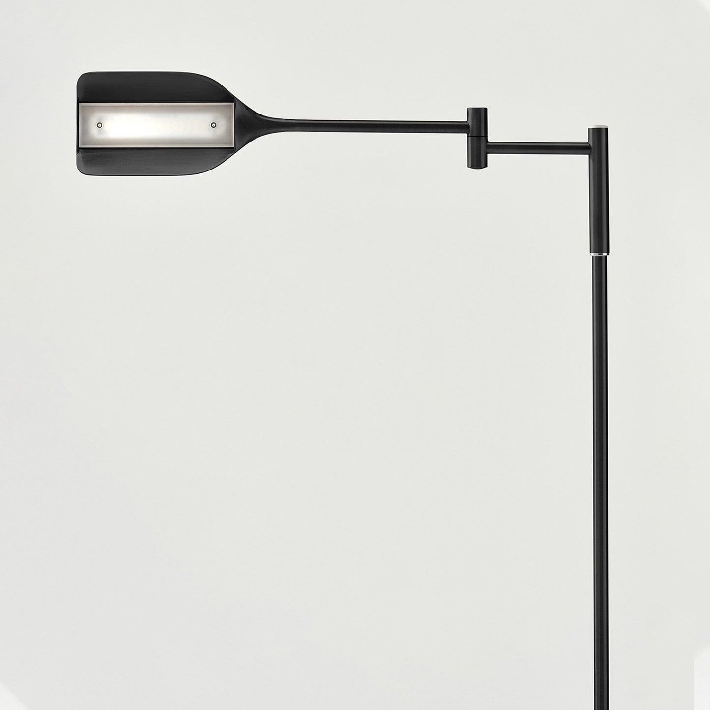 Lampada da terra a LED Brightech Leaf da 53 pollici con dimmer industriale a 3 vie e paralume Empire in metallo ottone