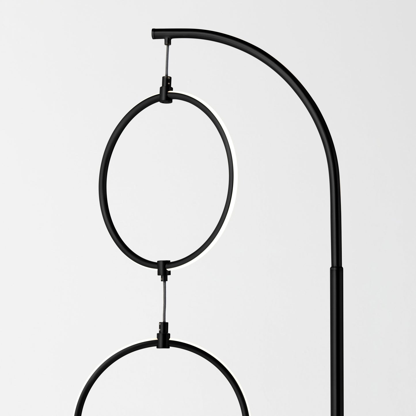 Lampada da terra super luminosa a LED Brightech Nova da 74 pollici con 3 anelli luminosi industriali e dimmer a 3 vie