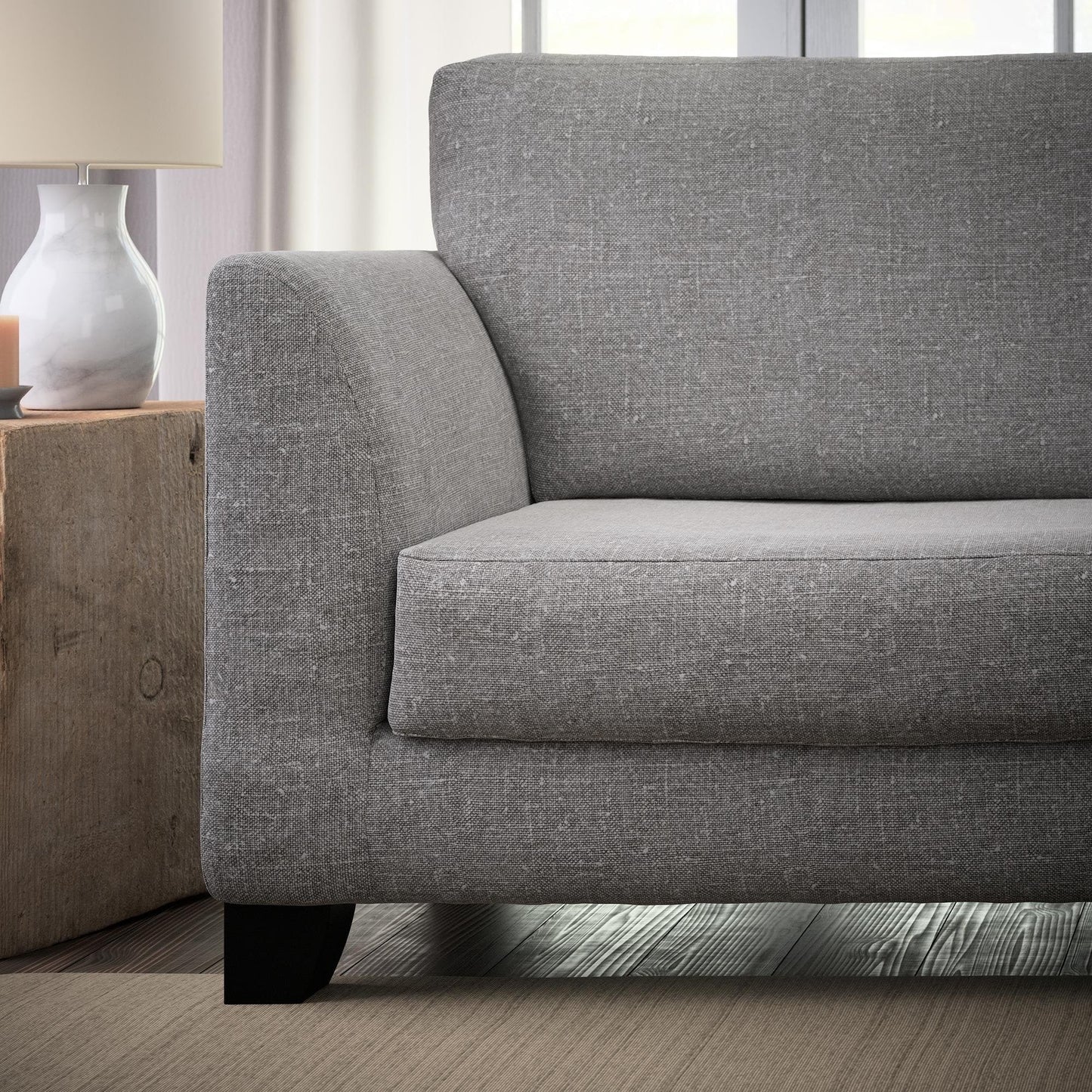 Divano imbottito con braccioli svasati Brookside Holly 85