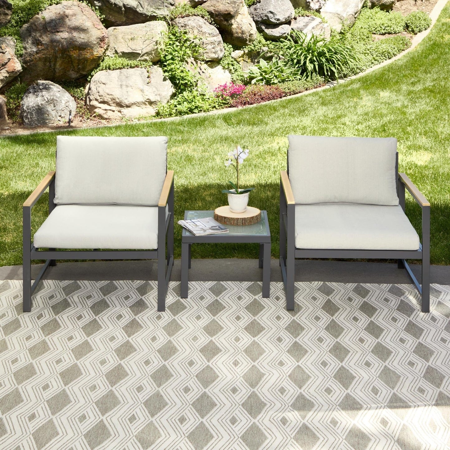 Sedia decorativa da esterno Brookside Meg in metallo con cuscini