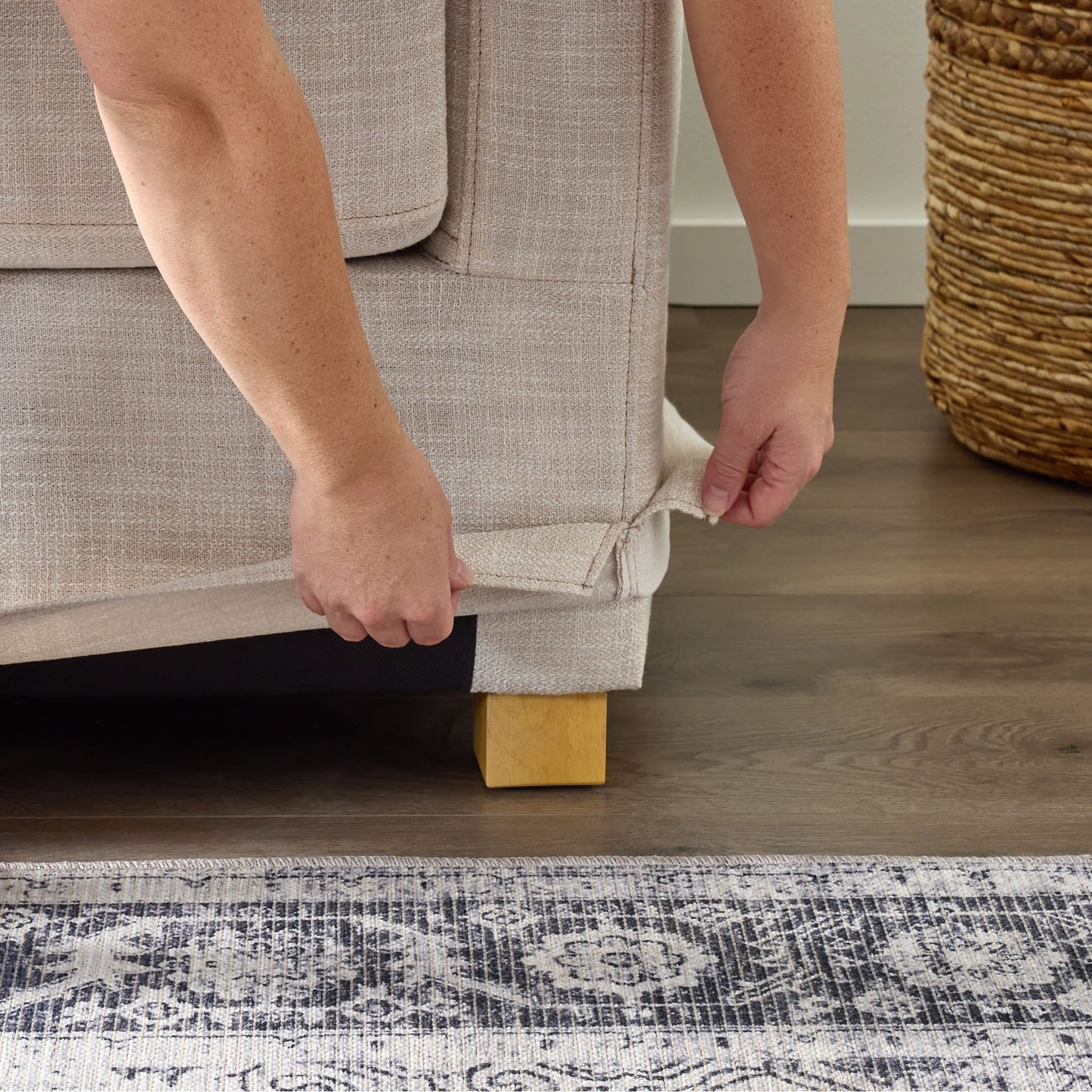 Divano imbottito Brookside Nelle a 3 posti