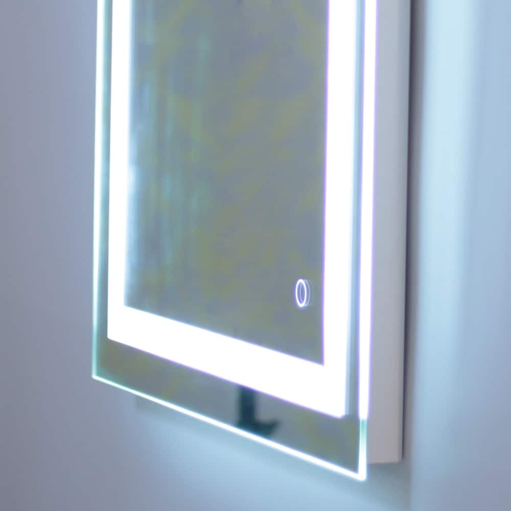 Specchio da bagno con striscia luminosa LED touch integrata, argento