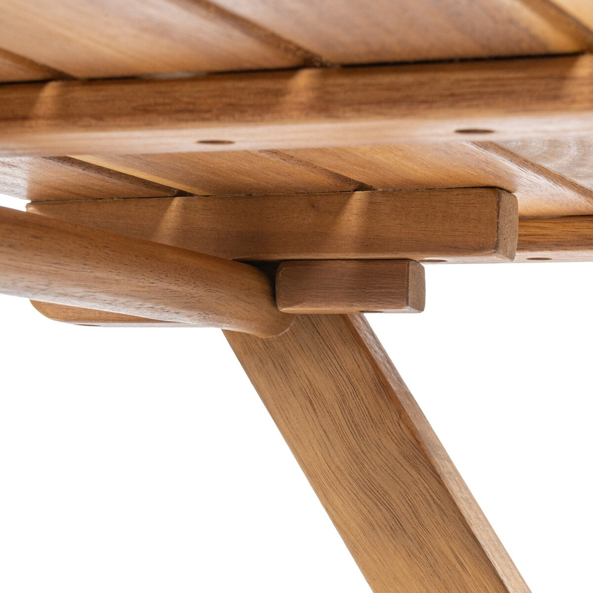 Set da bistrot pieghevole da esterno Cadiz Modern Coastal in legno di acacia, 3 pezzi, di JONATHAN Y