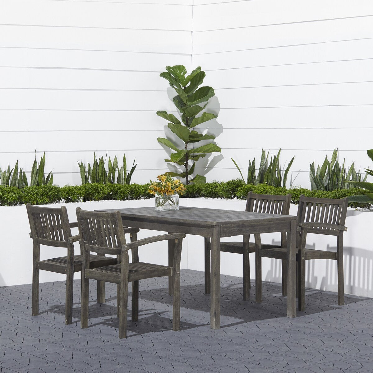 Set da pranzo impilabile in legno Caladesi