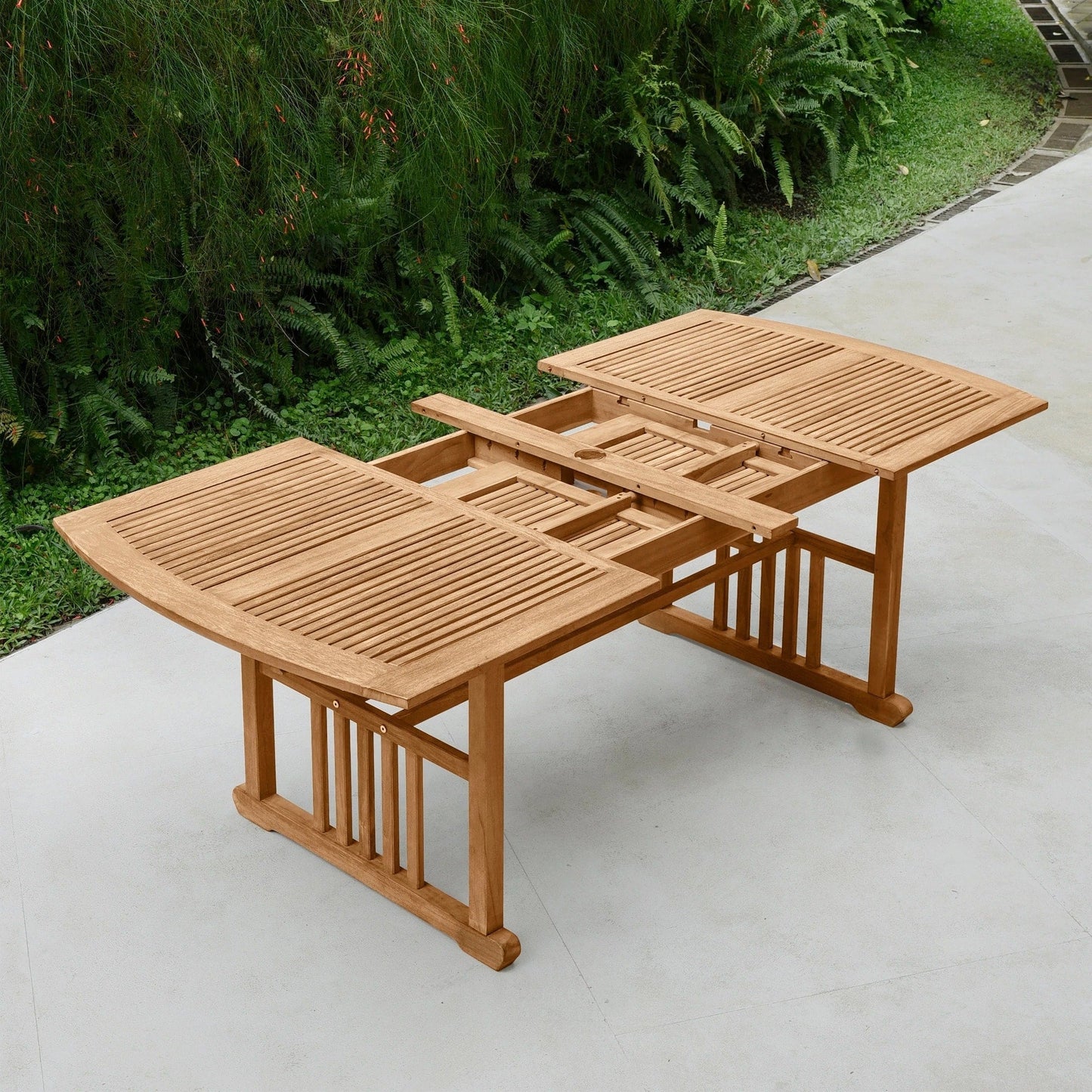 Set da pranzo estensibile da esterno Cambridge Casual Caterina in teak, 6 pezzi