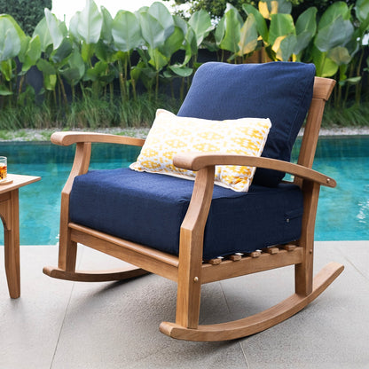 Set da conversazione per patio in legno di teak Cambridge Casual Leon da 5 pezzi