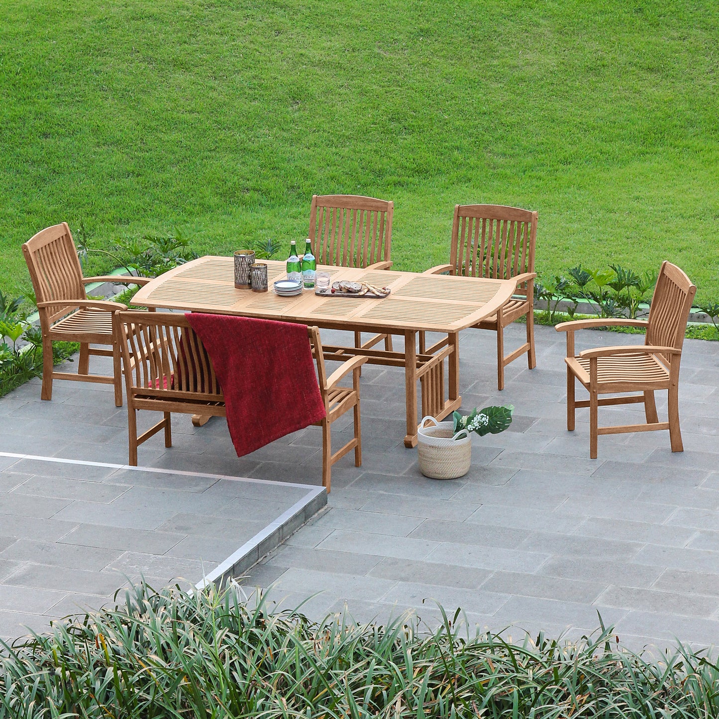 Set da pranzo estensibile per patio Cambridge Casual Leon in teak da 6 pezzi