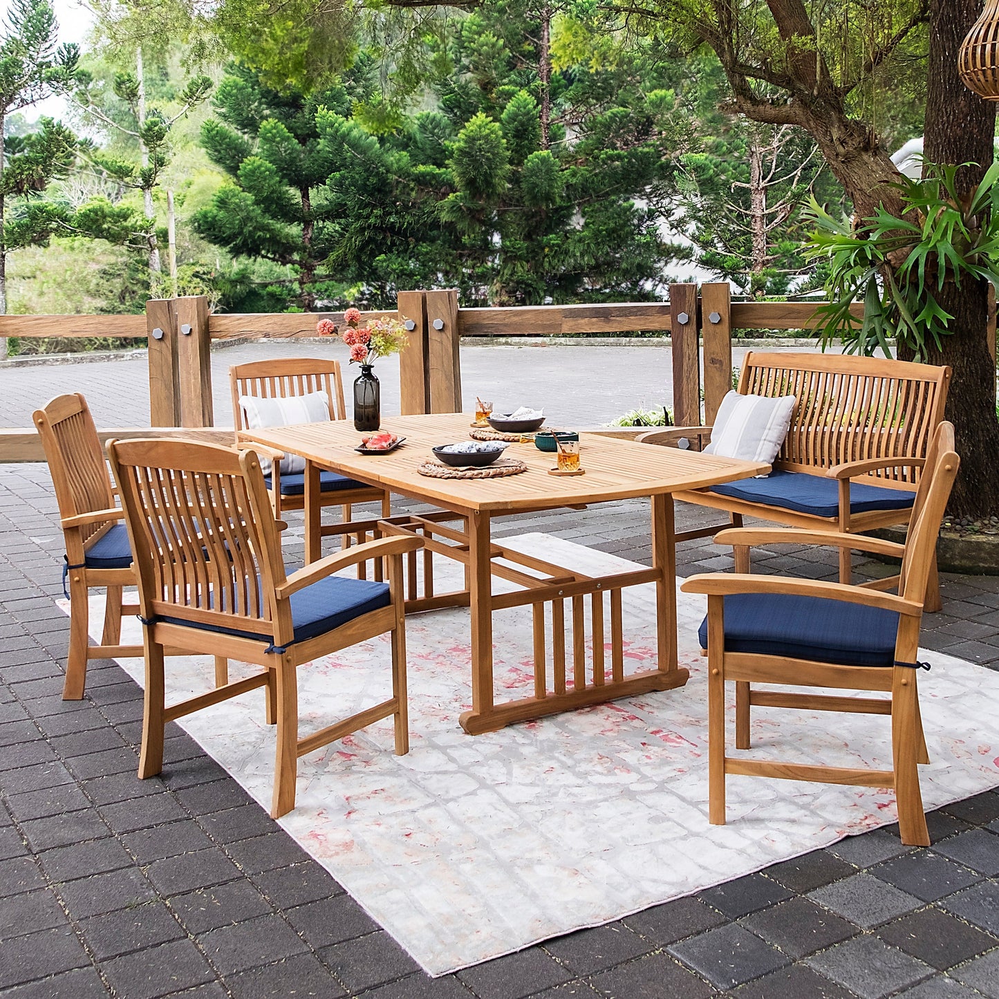 Set da pranzo estensibile per patio Cambridge Casual Leon in teak da 6 pezzi
