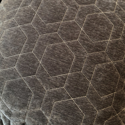 Divano con schienale in tessuto Camero di Roundhill Furniture