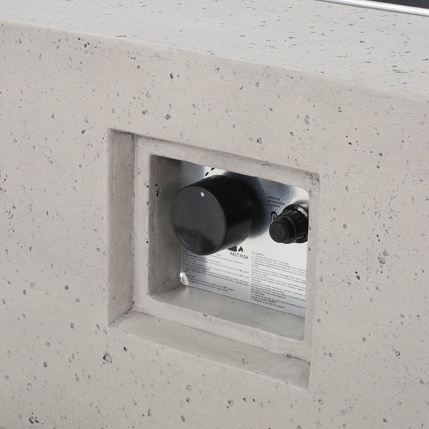 Set da salotto Cape Coral in alluminio da 7 pezzi con braciere di Christopher Knight Home