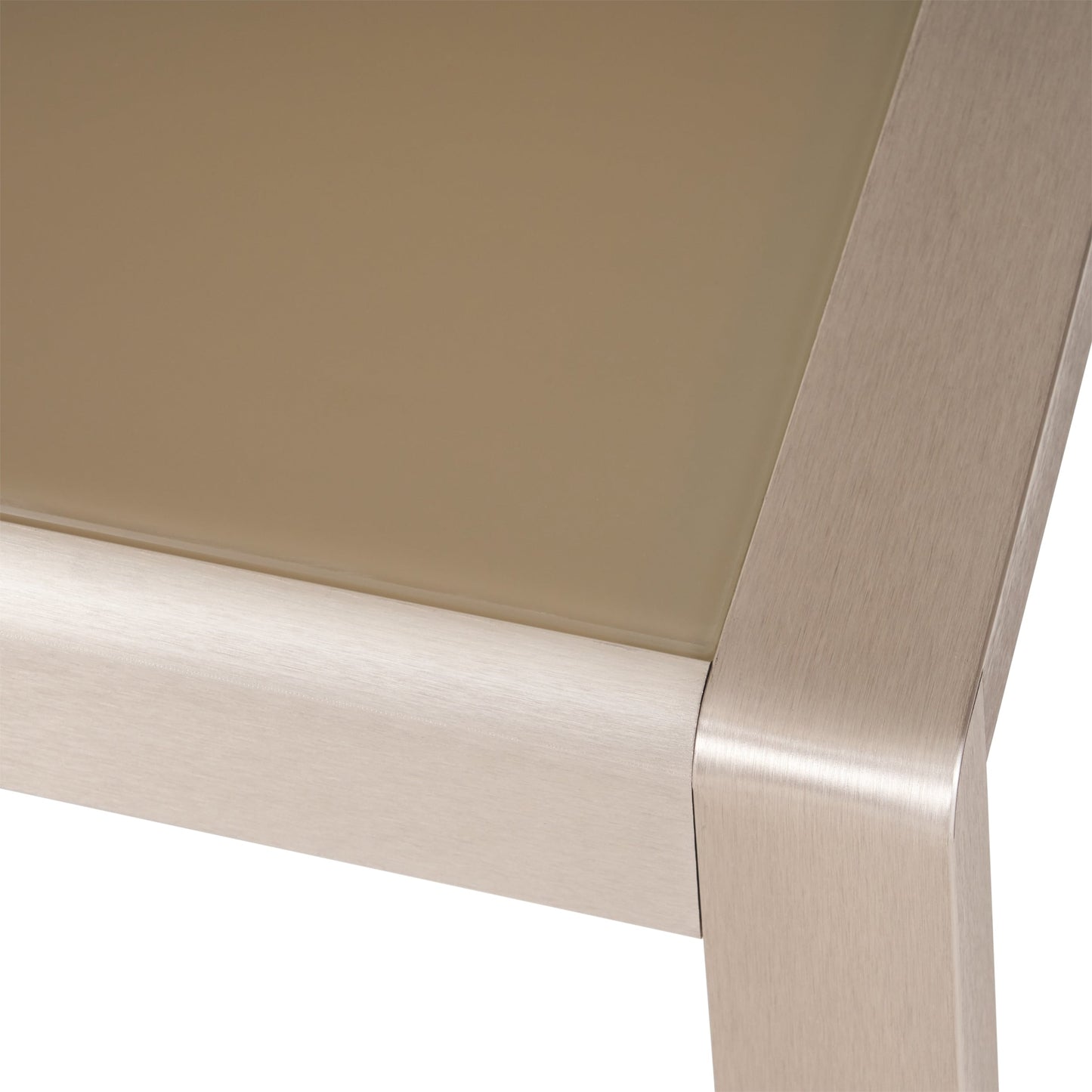 Set di divani da esterno in alluminio a 5 posti Cape Coral con 2 tavolini laterali di Christopher Knight Home