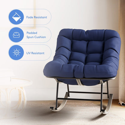 Set di sedie e poggiapiedi con struttura in metallo e cuscini staccabili: comfort e durata all'aperto