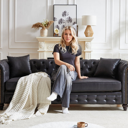 Divano Chesterfield 85.5 Tech Fabric a 3 posti con cuscini