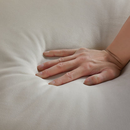 Divano Chesterfield a 3 posti con bottoni e borchie