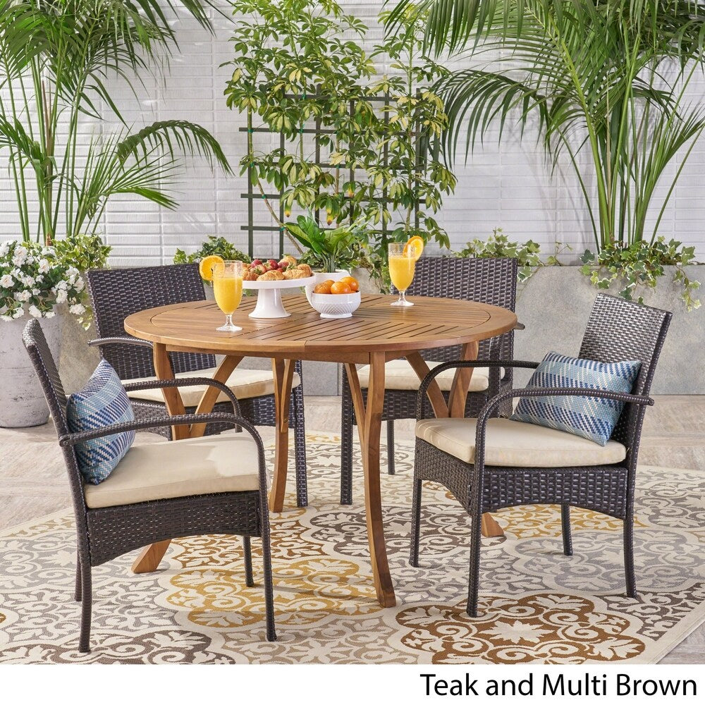 Set da pranzo Chilton Outdoor da 5 pezzi in legno di acacia e vimini di Christopher Knight Home